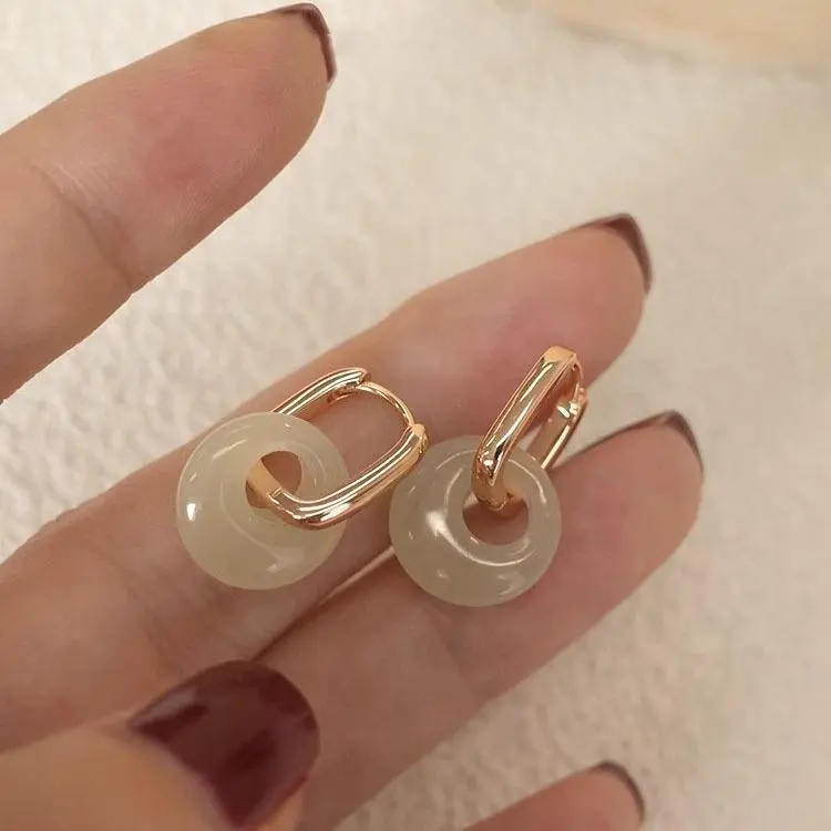 Classic Vintage Butterfly Statement Earrings - Chinese Jade Style, Gold-Plated, Hetian Jade Buckle, Crystal Accent, Pearl-Inlaid Unisex Pierced Jewelry for Daily & Formal Occasions, Classic Vintage Earrings, Chinese Jade Style Earrings