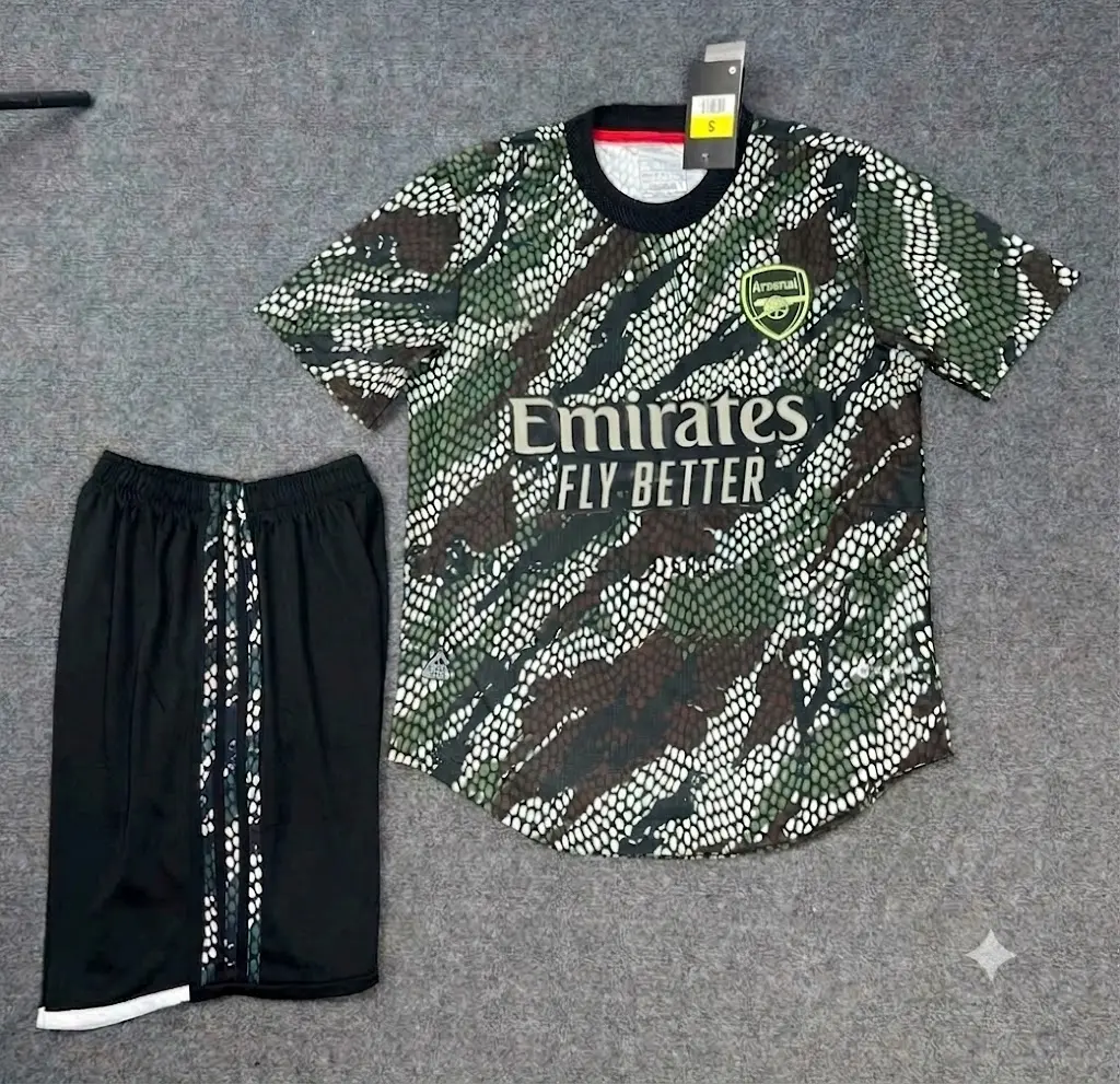 [Trending] Arsenal Serpent Camo Football Kit - Distinctive Tactical Snake Skin Soccer Jersey and Shorts Set