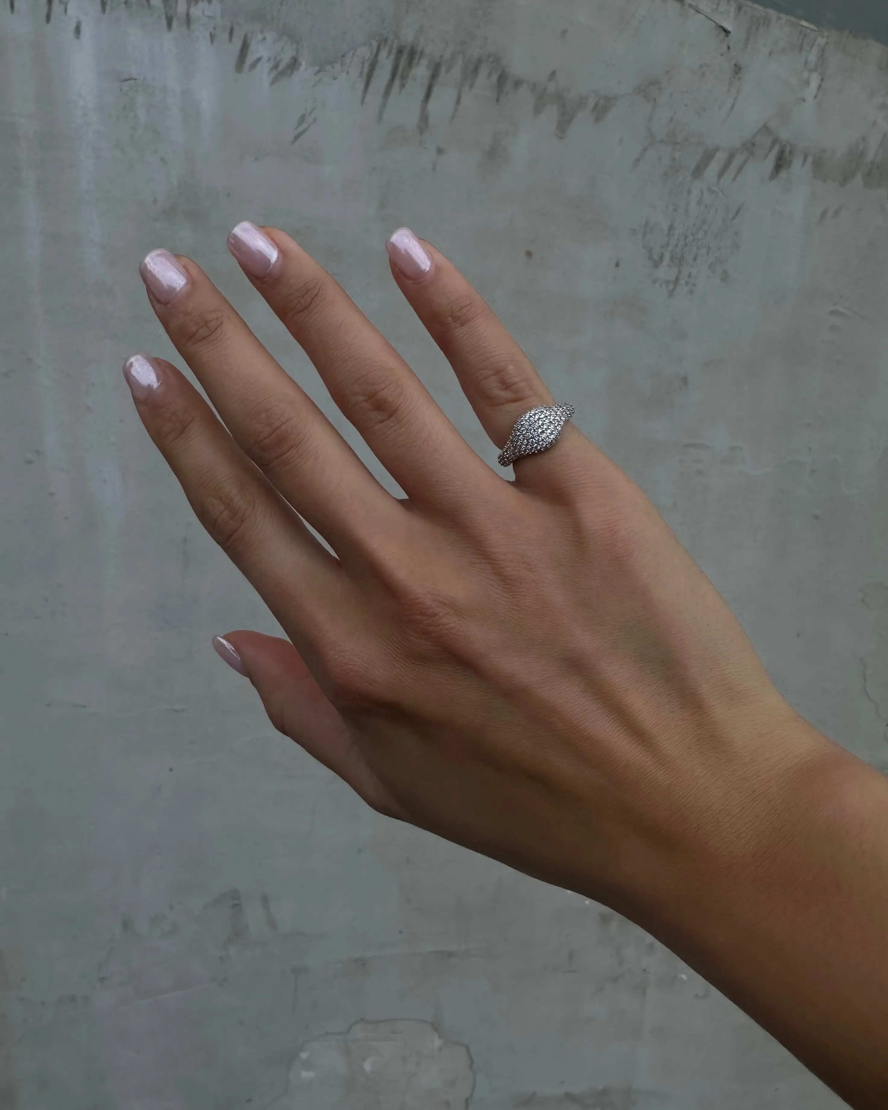 PENELOPE PAVÉ SIGNET RING