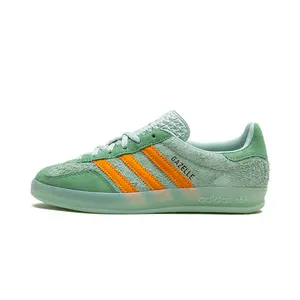 Gazelle Indoor WMNS "Hazy Green Crew Yellow" IG6783