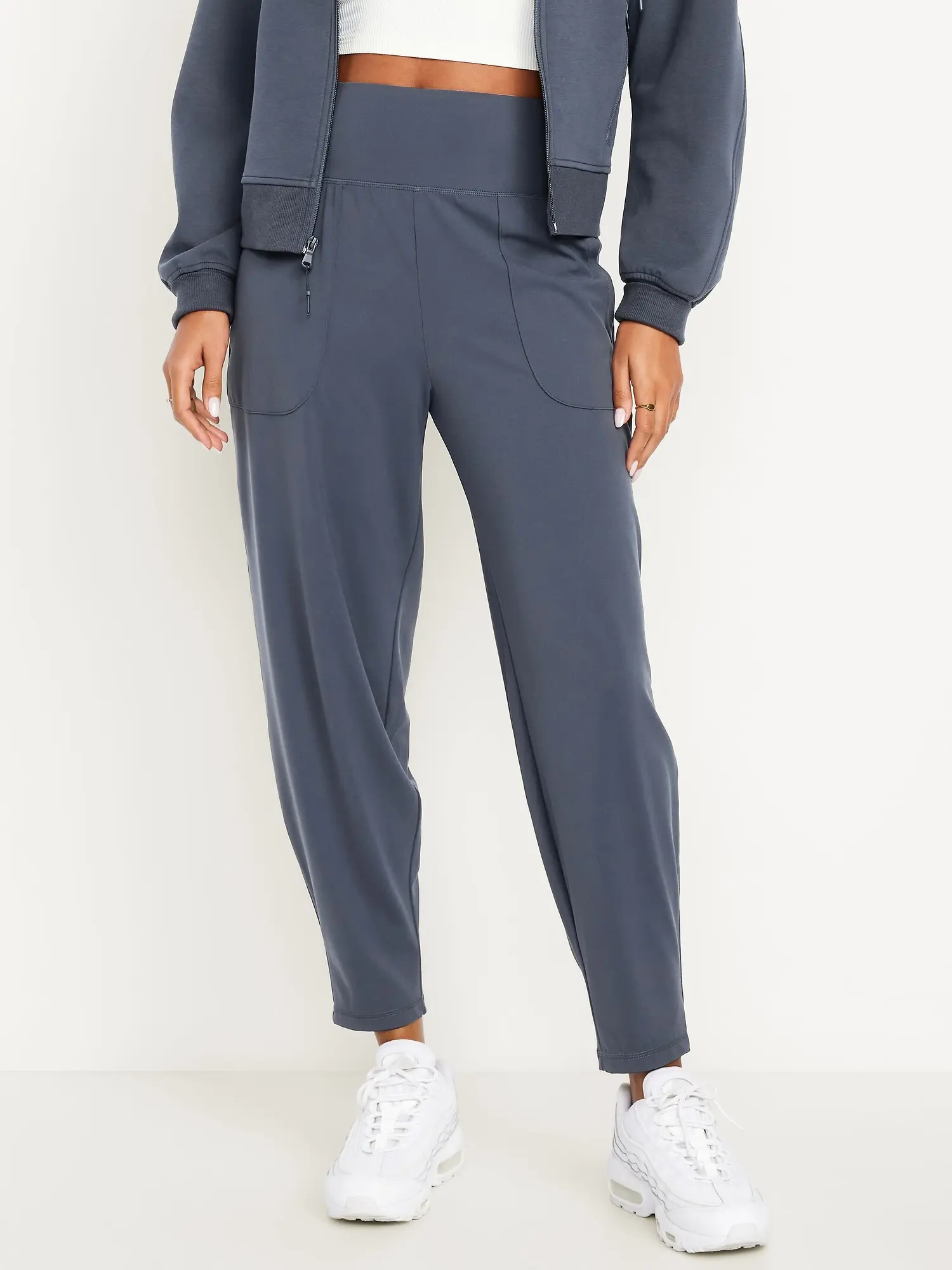 Old Navy Women's High-Waisted StudioSmooth Jogger