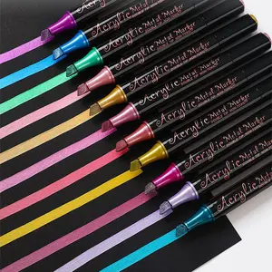 Art Makers Dual Tips Graffiti Metallic Color Acrylic Marker Pen, No Smudge, Waterproof, Ideal for Drawing, Art Supplies, Permanent Art Markers