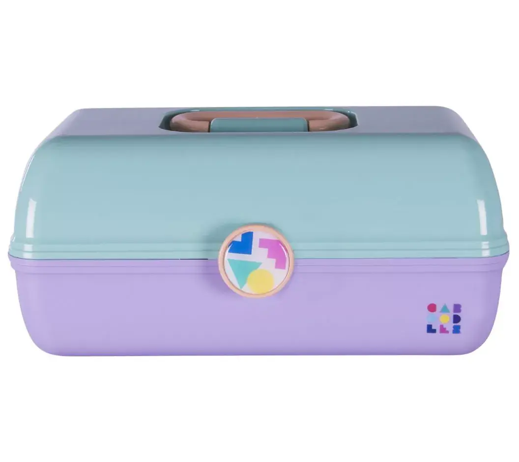 Caboodles Vintage On-The-Go Girl Two-Tone Cosmetic Storage Case Caboodles Vintage On-The-Go Girl Two-Tone Cosmetic Storage Case