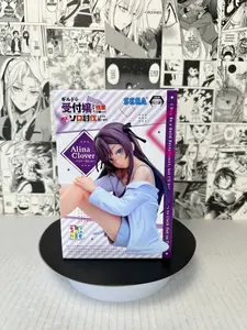 I may be a guild receptionist - Alina Clover perching figure