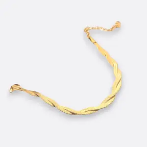 Alexis Twisted Herringbone Bracelet 18k gold, waterproof and hypoallergenic jewelry bracelets