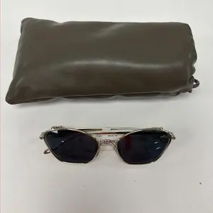 Pre-owned W26042583 Loewe Cat Eye Sunglasses Gold Frame, Solid Denim