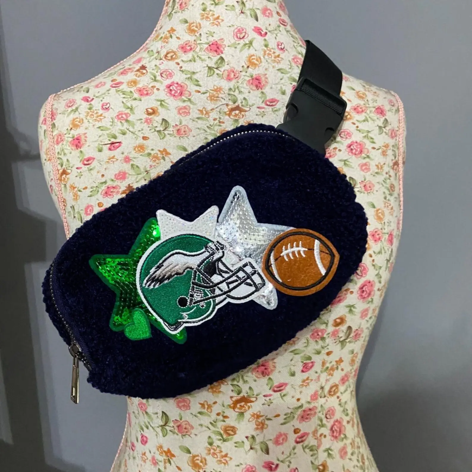 Personalized Fanny Pack Sport Patches Crossbody Bag Waist Bag Bachelorette Hip Belt Bag Travel Purse with Adjustable Strap and Team Logo Design handmade