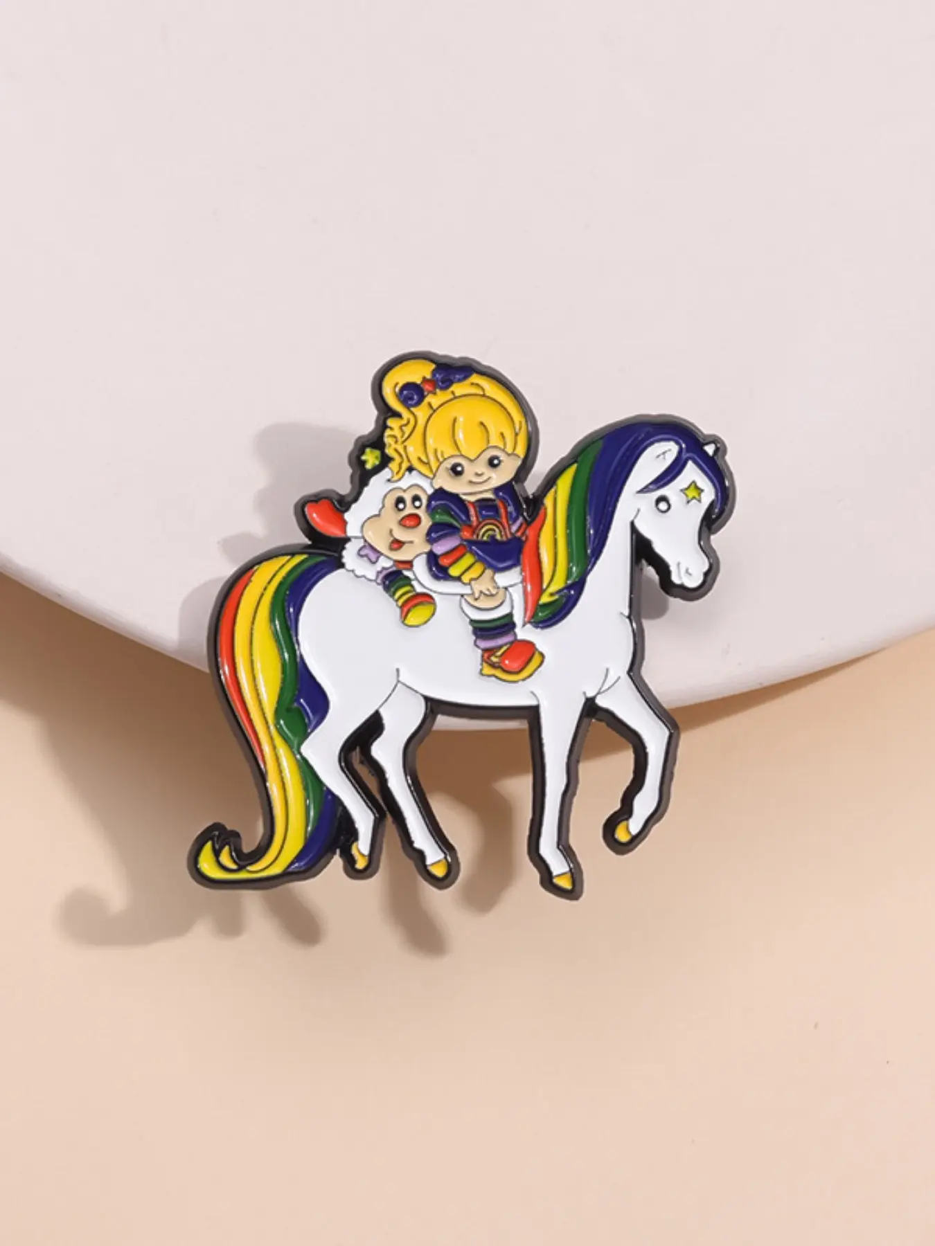 Rainbow Princess Badge, Alloy Brooch Pin, Decor Pins, Cute Vintage Cartoon Design, Classic My Little Pony Image, Retro Style Backpack Decoration, Collectible Gift