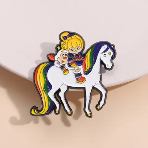 Rainbow Princess Badge, Alloy Brooch Pin, Decor Pins, Cute Vintage Cartoon Design, Classic My Little Pony Image, Retro Style Backpack Decoration, Collectible Gift