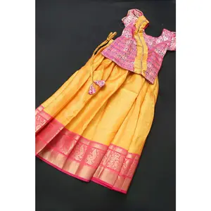 Elegant Banarasi Lehenga with Kanchipuram Border & Puff Sleeve Crop Top
