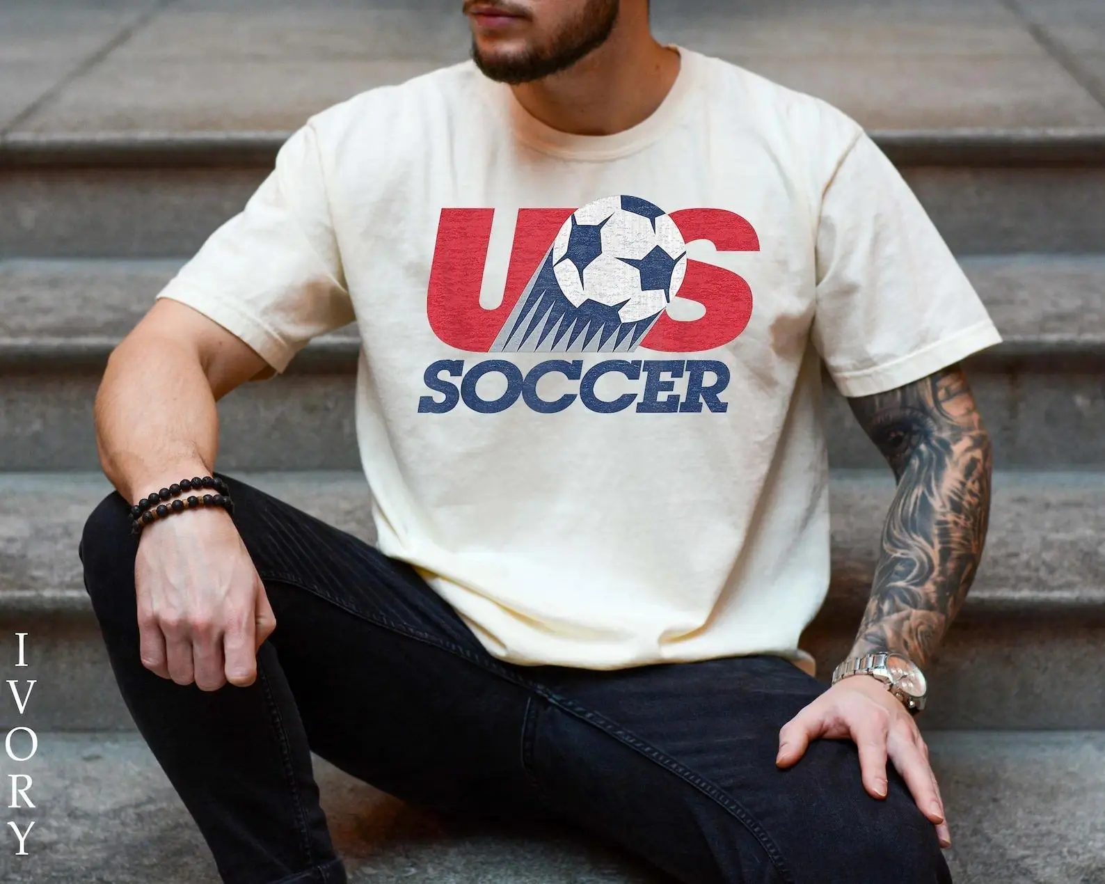 USA Soccer Retro Graphic Tee, Vintage United States Football T Shirt, Patriotic Soccer Fan Shirt, Unisex Casual Short Sleeve Cotton Top, America Soccer Supporter Fashion Tee, Gift for Men and Women,clothes for back to school,first day of school outfits