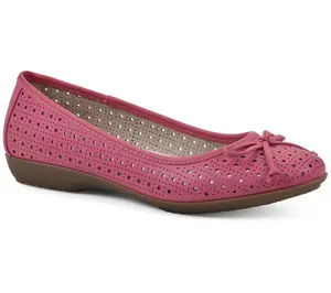 Cliffs by White Mountain Ballet Flats - Cheryl