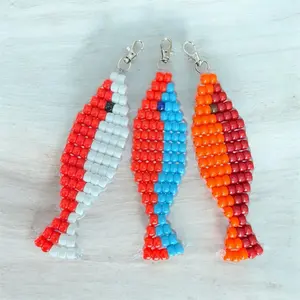 Handmade Fish Keychain Ponybead - Colorful Beaded Design for Unique Accessory