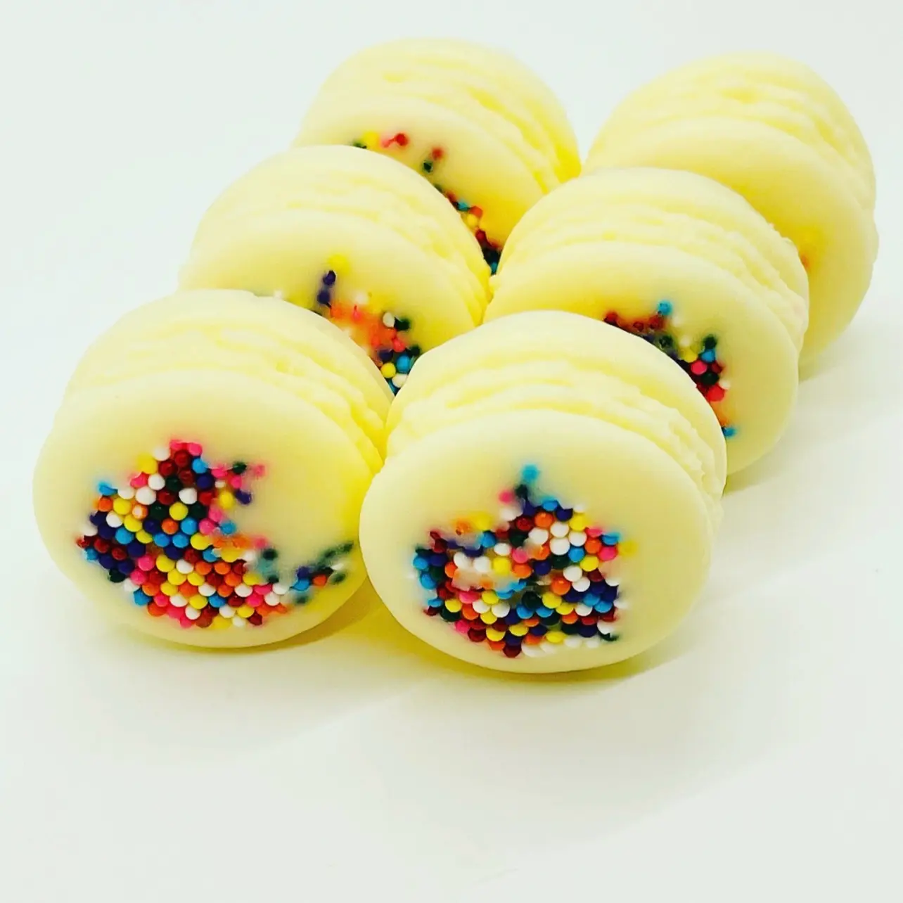 12 Pack Scented Macaron Wax Melts, Dessert Wax Melts. Dessert Candles Aroma Decor