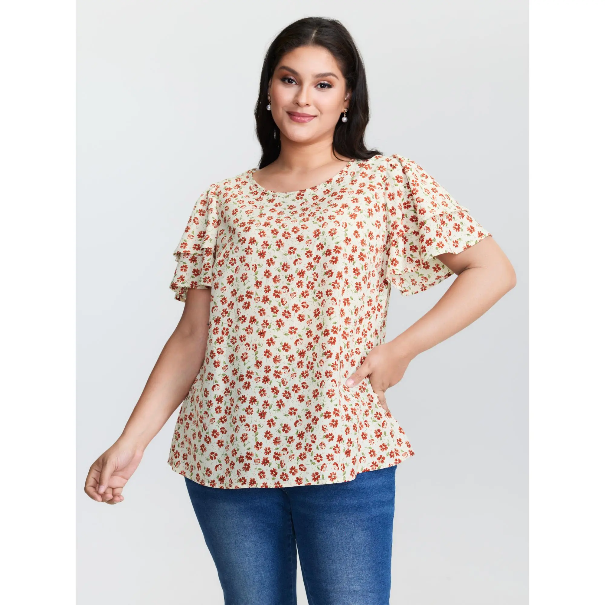 Women's Plus Size Blouse, Classic Floral Garment with a Flattering Tiered Fit and Ruffle Sleeves, Ready to Wear for Summer