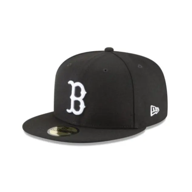 Vintage Embroidered Fitted Cap – Premium Navy Flat Brim Baseball Hat for Men & Women