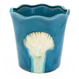 Ocean Grotto Seashell Scalloped Planter