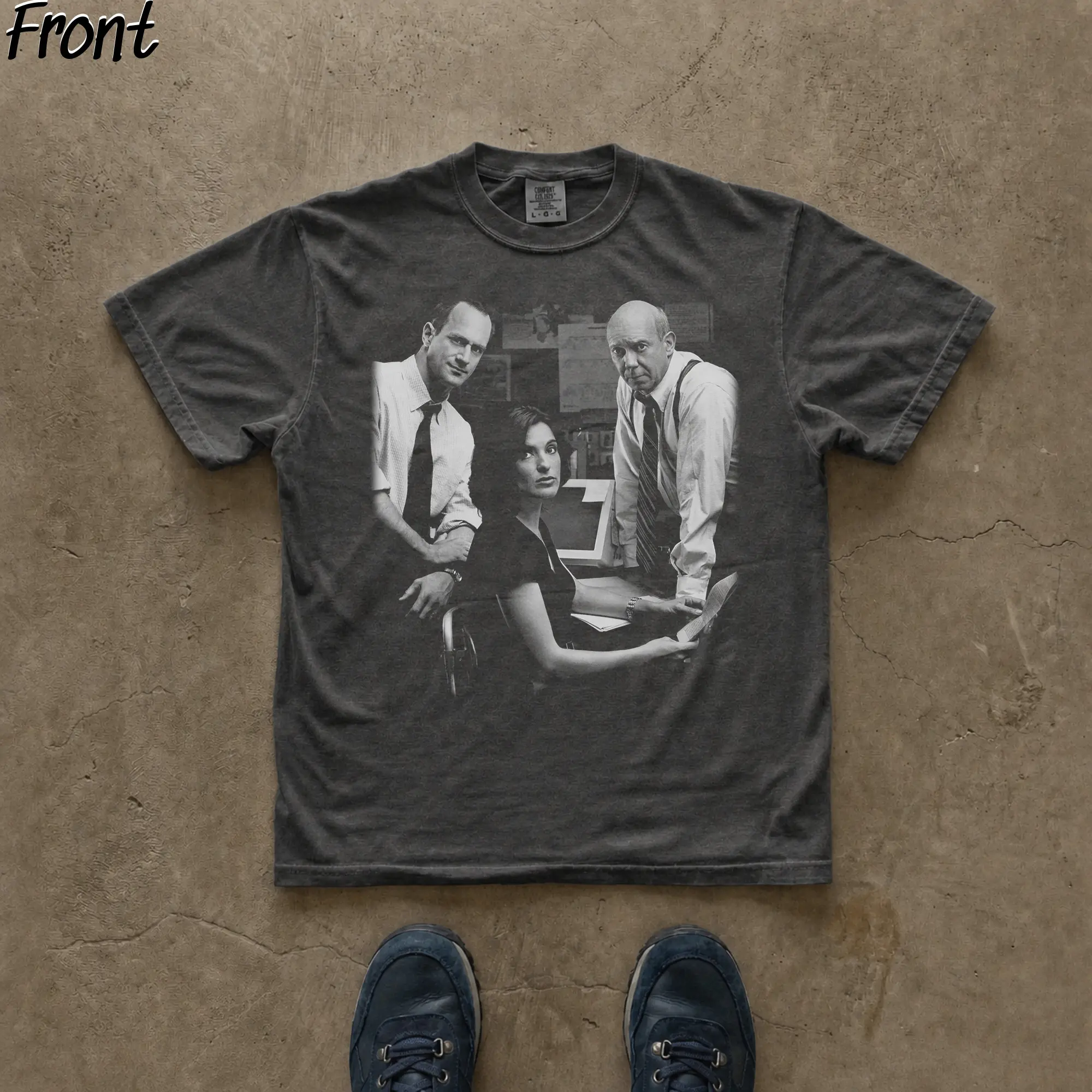 Gildan Men's Vintage Graphic T-Shirt - Short-Sleeve Crew Neck Casual Streetwear Top, Featuring Law and Order SVU Elliot Stabler, Olivia Benson, Dann Florek Characters, Vintage T-Shirts