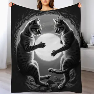 Thickened Flannel Blanket - Two Lynx Dancing Under the Moonlight - All-Season Soft and Warm Bedspread or Sofa Cover - Machine Washable, Comfortable Gift for Cat Lovers - Modern Home Decor, Cat-Themed Design, High-Quality Fabric