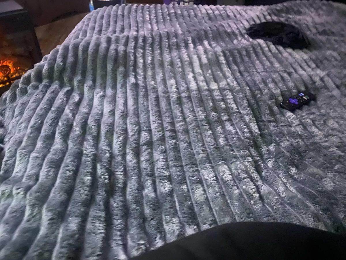 Item: Space Grey, 79" × 90"