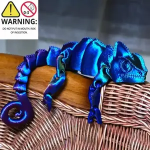 3D Printed Chameleon Desktop Toy with Movable Joints, Colorful Decorative Snake for Home Decor and Pranks, Perfect Gift for Boys and Girls, Articulating Animal Figurines, Articulated Fidget Figurines