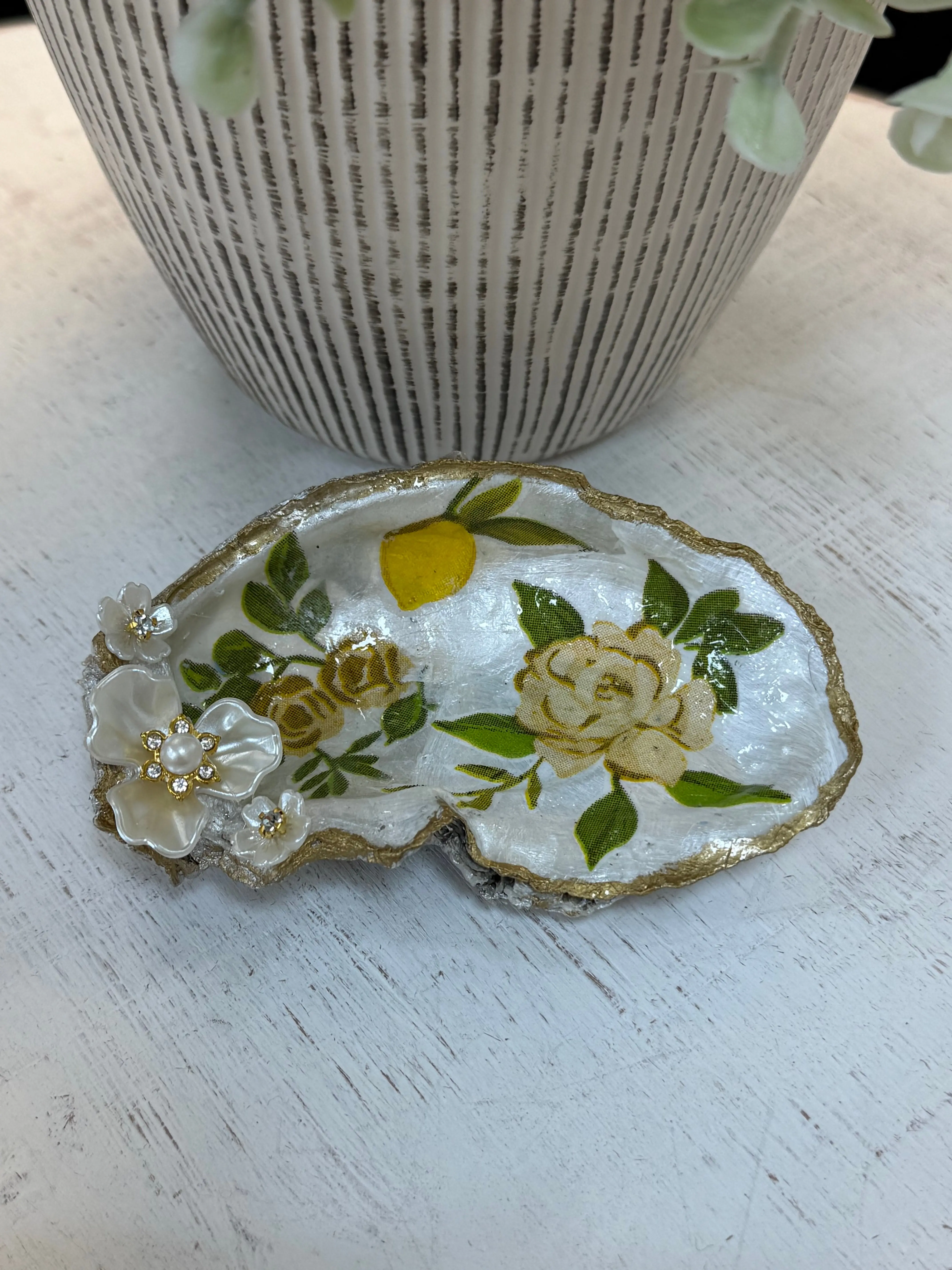 Oyster shell