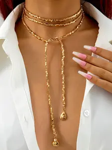 1pc  Women's Plated Square Bead Necklace with Geometric Triangle Pendant - Layered Collarbone Chain, Modern Minimalist Beaded Suitable for Daily Wear & Parties,, Year-Round Versatile Accessory
