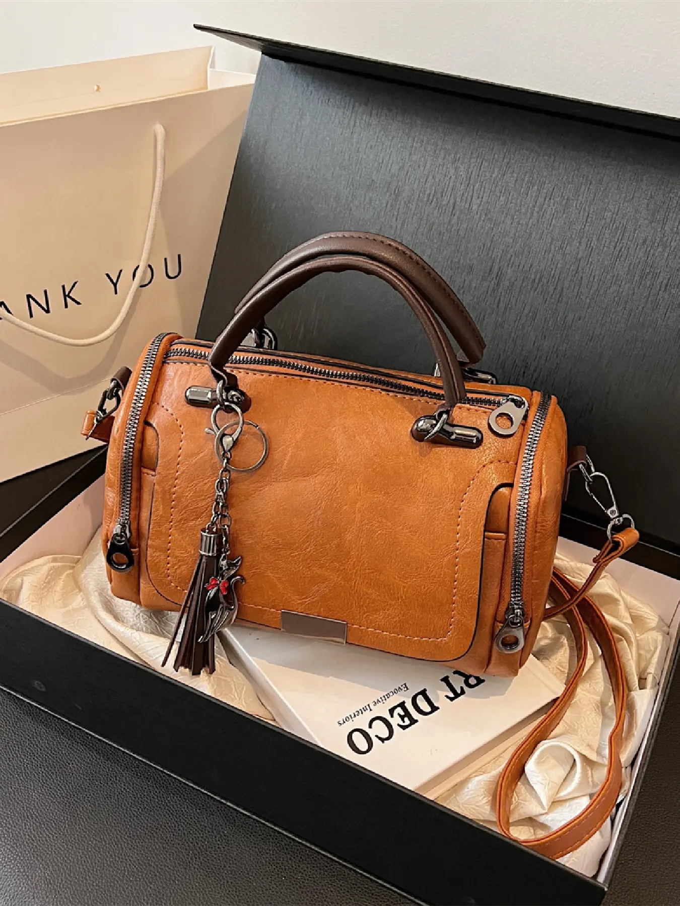 Women's Black Cylinder Crossbody Bag - Vintage Leather Tassel Decor Top Handle Purse for Daily/Party Casual Crossbody Bags Everyday Crossbody Bag Casual Fashion Bag Crossbody Purses