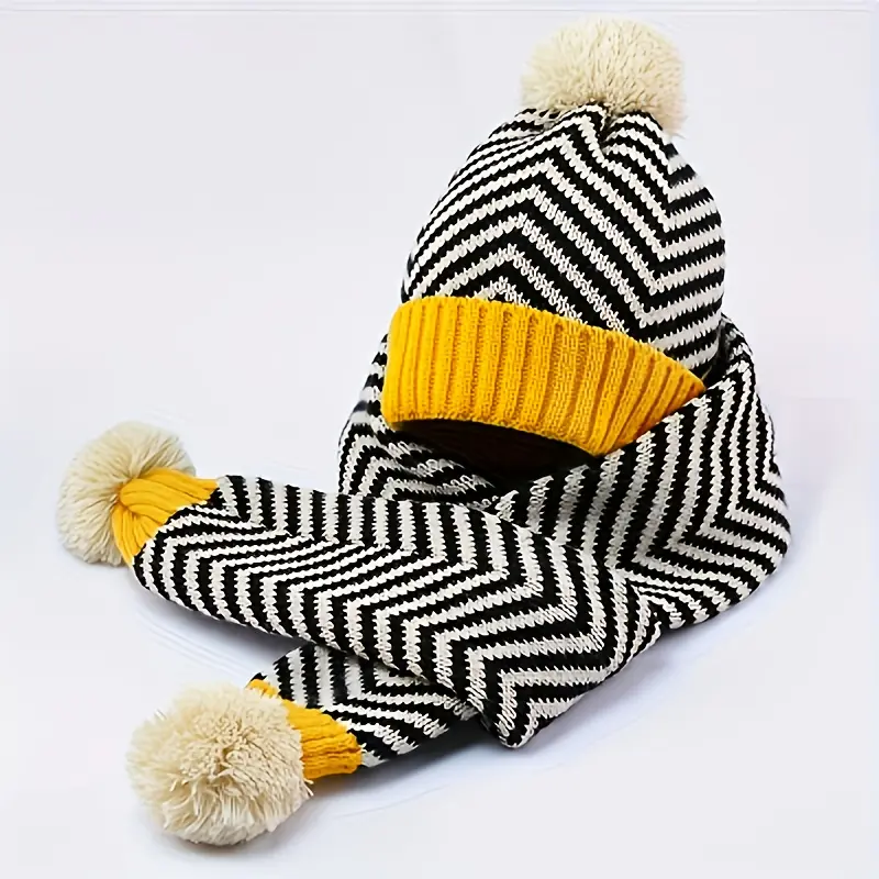 Scarf + hat Yellow-zebra pattern