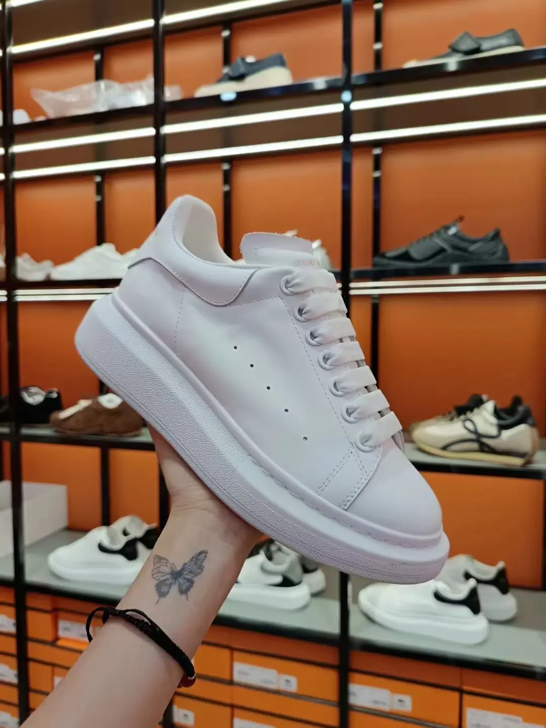 Stylish look, comfortable shoes