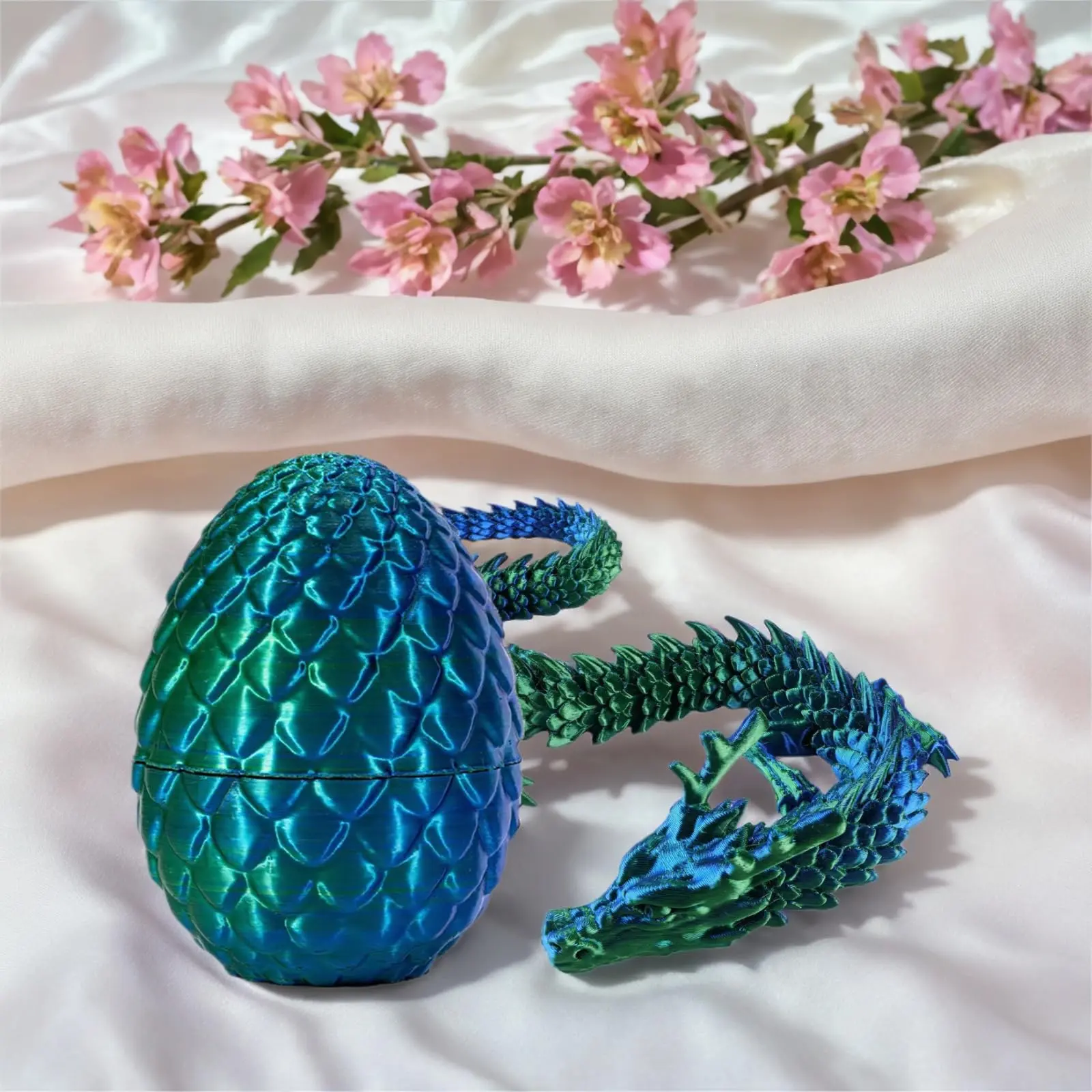 Creative 3D Dragon Statue Vibrant Ombre Dragon Egg Decor Ideal Gift for Home Office Decor Lovers Versatile Versatile Decor perfect home decor gift