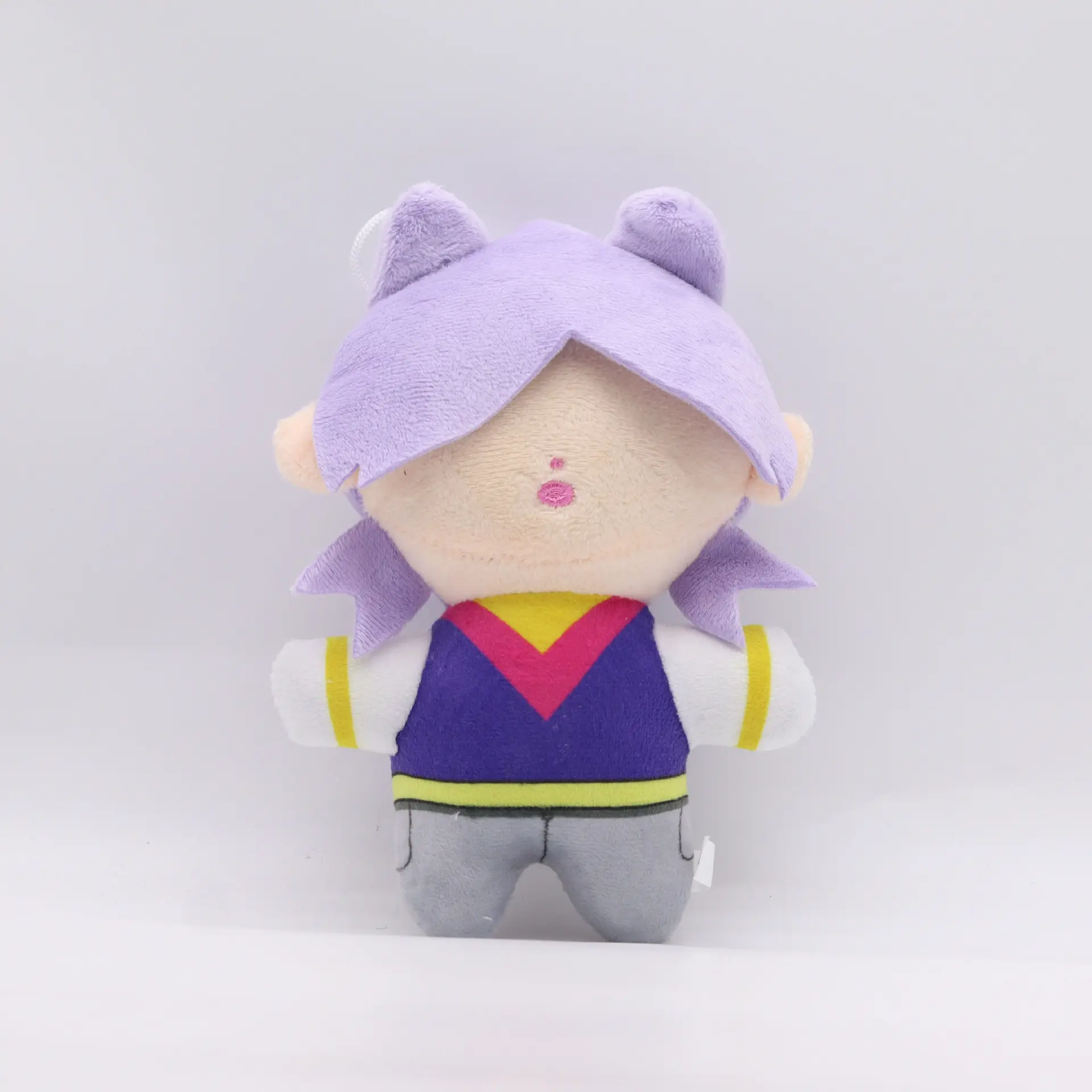 Purple-haired faceless girl