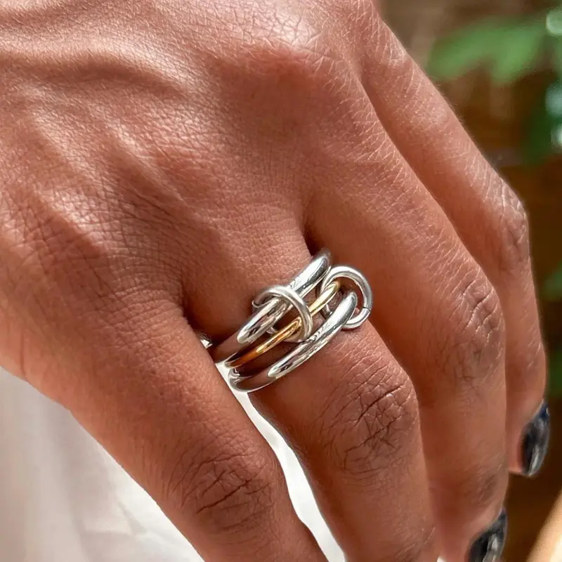 Minimalism Multi-Link Connected Ring, Interlocking Link Ring, Chunky Ring, Eternity Statement Ring, Interlocked Stackable Rings, Stackable Rings, Stackable Finger Rings, Stacking Rings, Solitaire Stackable Rings, Women Fashion Jewelry Gifts