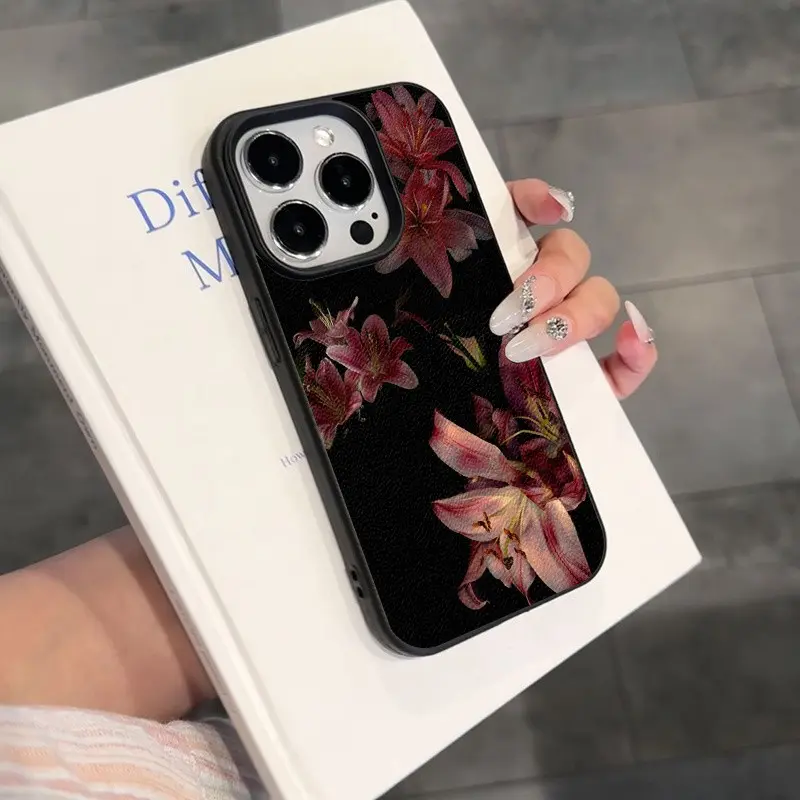 Vintage Floral Pattern Shockproof Phone Case Cover for iPhone 15 Series, Unique Leather Texture Design, Perfect Gift for Family & Girlfriend