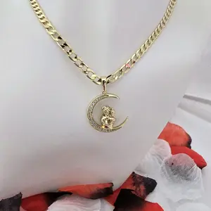 Cadenas con dije de luna oro laminado de 14k