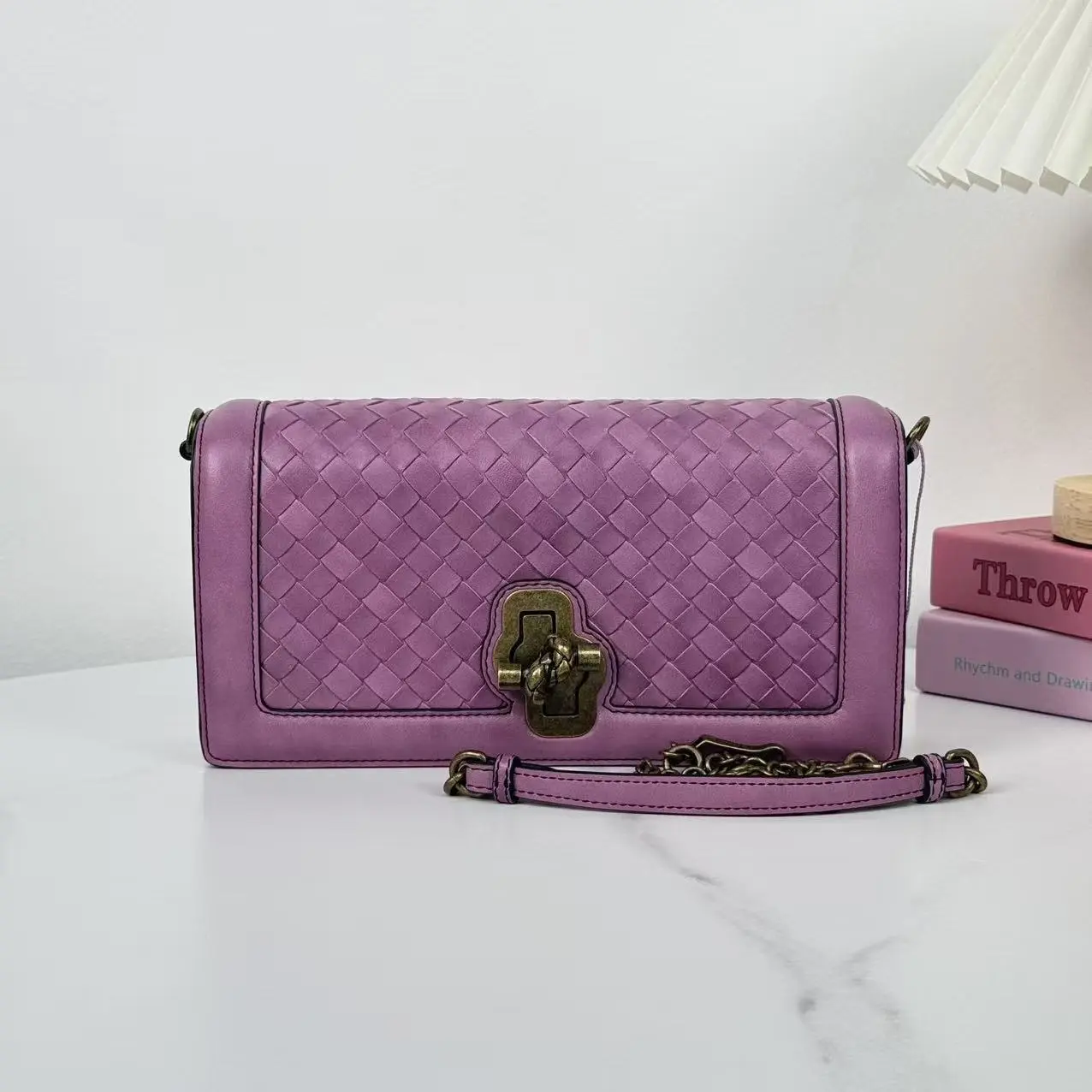 Pre-owned GUCCI Andiamo Clutch / Chain Clutch