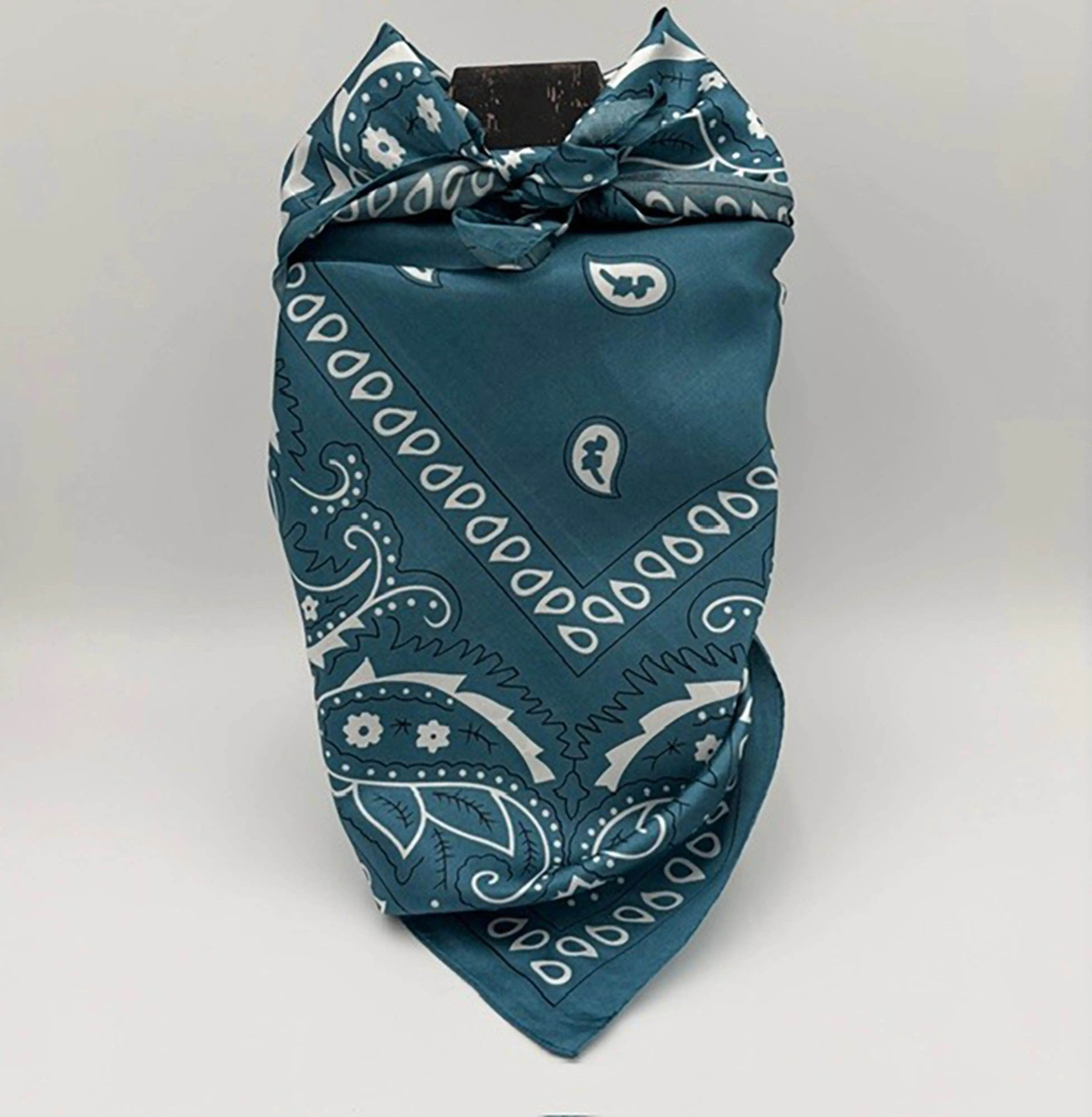Unisex Western Paisley Wild Rag, Large 35in Square Polyester Convertible Head Scarf for Cowboys and Casual Style, Convertible Head Scarves, Decorated Head Scarves