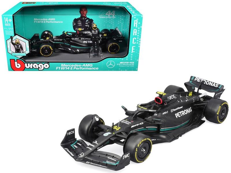 Bburago 1:24 AMG Petronas Formula 1 Team Mercedes-AMG F1 W14 E Performance #44 Lewis Hamilton with Driver Figure