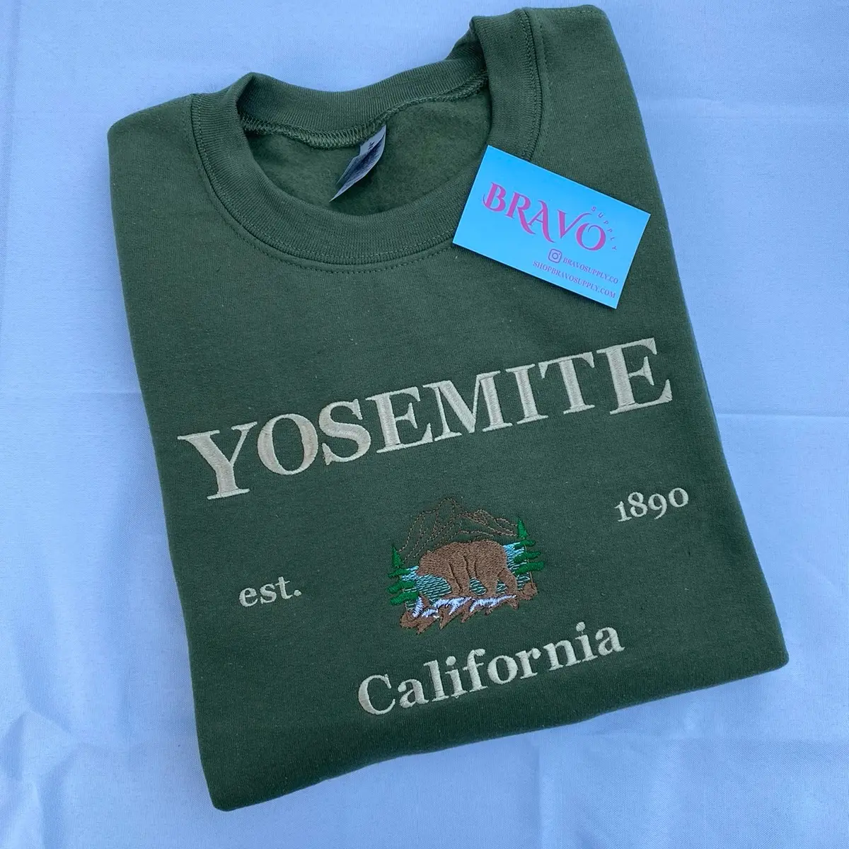 Yosemite embroidered sweatshirt