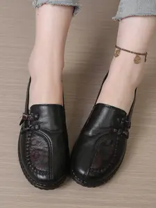 Women's Soft PU Round-Toe Shoes, Comfortable Low-Top Design, Round Toe Flats, Ideal for Daily Wear & Casual, Perfect for All Season Use