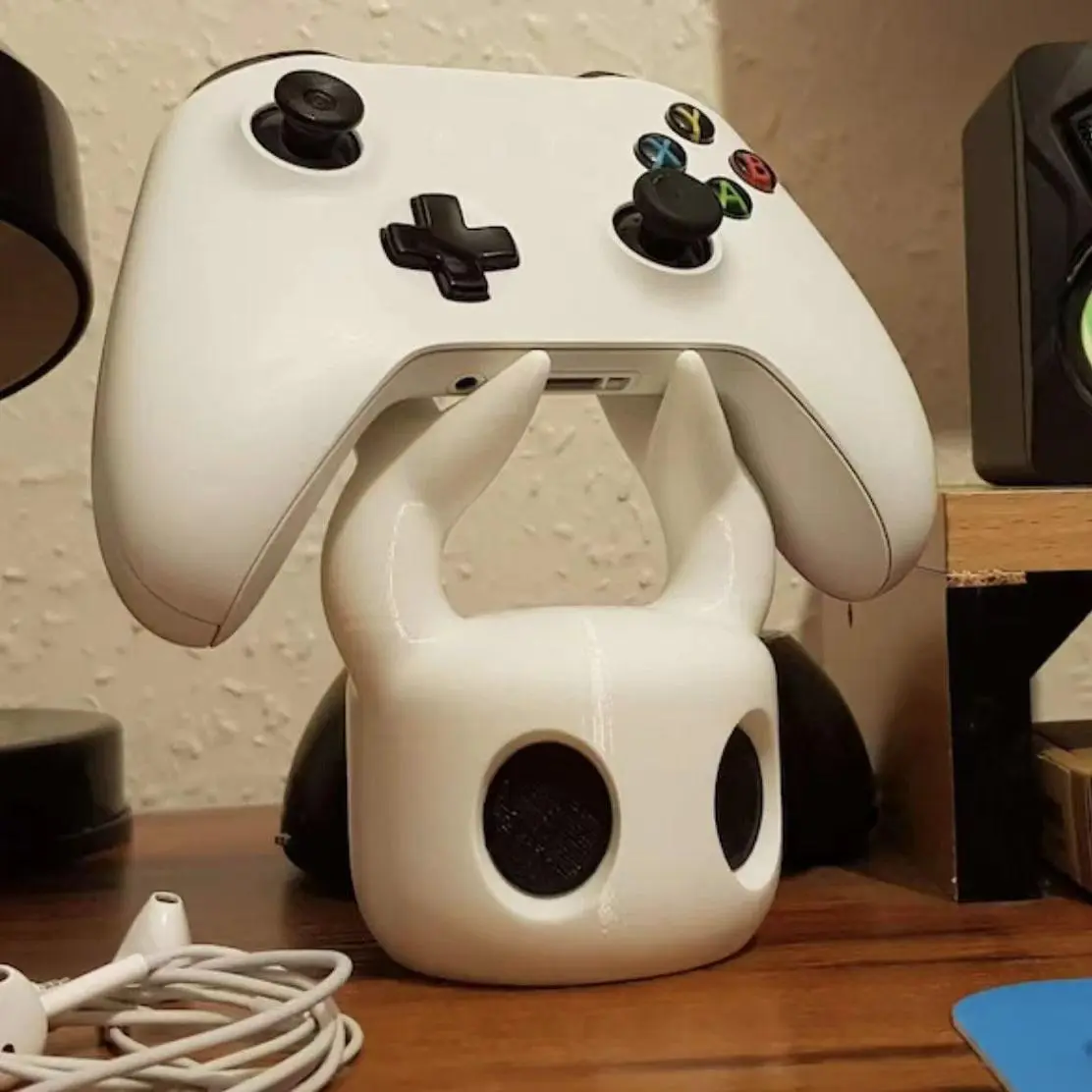 Hollow Knight Design Controller Stand, 1 Count 3D Printed Model Sculpture, Player Desktop Decoration Game Accessory, Console Accessories, Birthday and Festival Gift