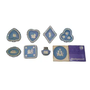 Wedgwood Jasperware Blue Box Lighter Plates Suits (Lot Of 8) 1950s