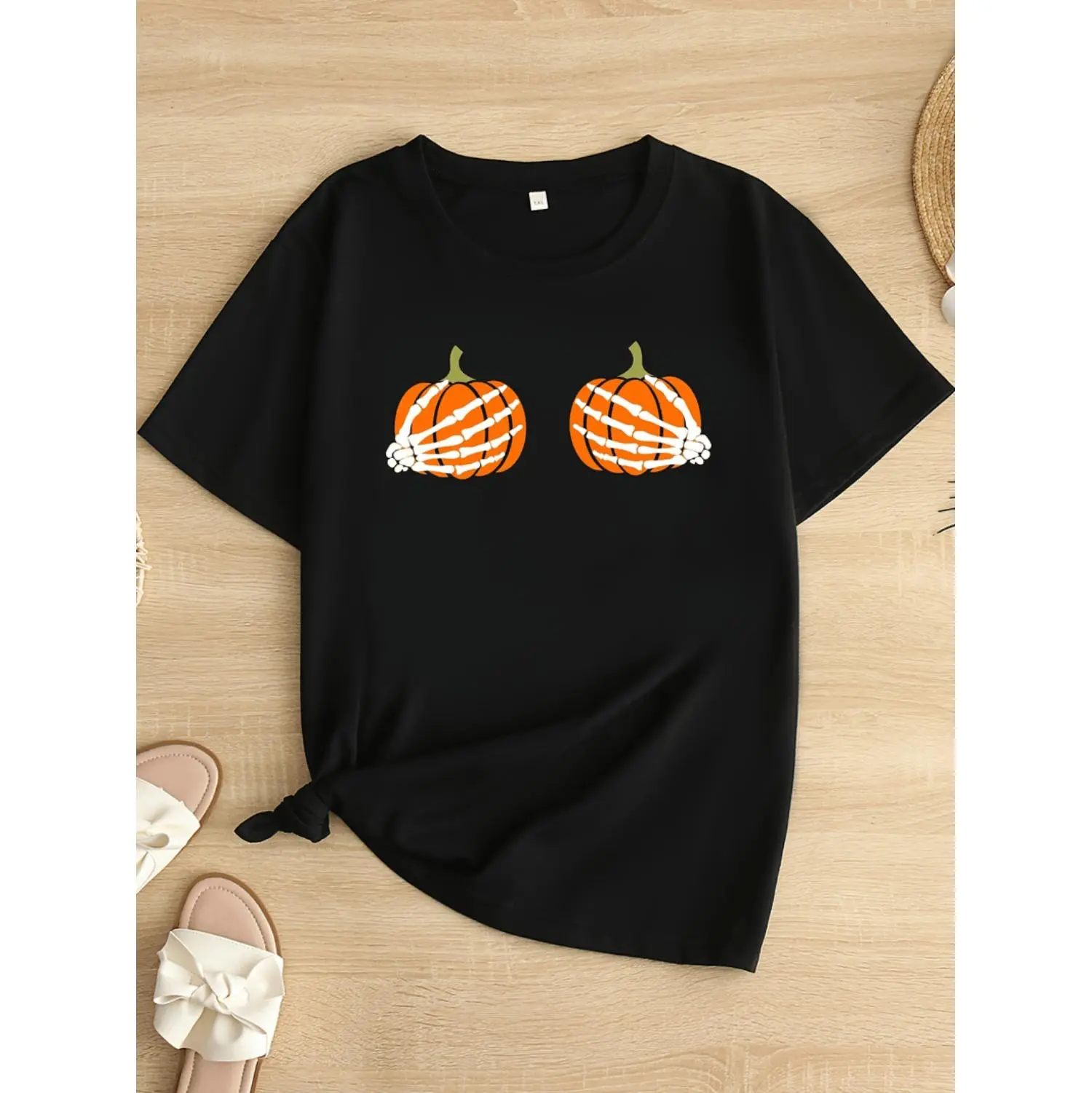 Plus Size Short-Sleeve Black Crew Neck Casual Fashion Comfy Halloween T-Shirt with Pumpkin Print, Easy Care, for Autumn Celebrations, Sports Tops in Sizes 1X-8X