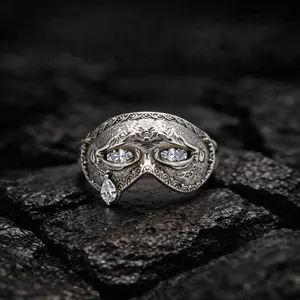Blinking Eye Ring with Moving Eyelids Ring Adjustable Size jewelry
