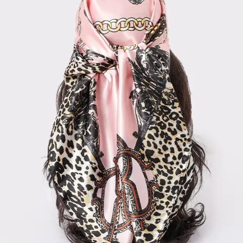New Women's Leopard and Chain Print Satin Headscarf, 90 cm Fashionable Versatile Silk-Feel Scarf Head Wrap for Spring and Summer, Multiple Colors Available