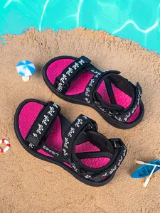 Casual Letter Print Sandals, Lightweight Breathable Summer Shoes for Girls, Sporty Style, Less Than Ankle Height, Textile Upper, Eva Sole, Fashion Sandals