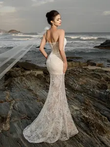 Glamorous One-Shoulder Floral Lace Applique Sheath Dress, Romantic Fish Tail Wedding Gown, Bridal Fashion for Special Occasions