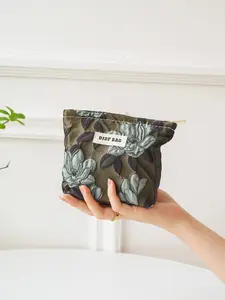 Floral Embroidery Bohemian Makeup Bag, Portable Cosmetic Storage Bag, Zipper Makeup Organizer Pouch, Versatile Storage Bag for Skincare, Lotion