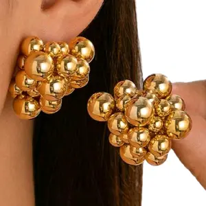Gold Cluster Earrings - Elegant Gold Ball Design for Stylish Appeal