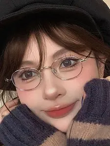 New Lightweight Oval Frame Fashion Plain Glasses for Women, High-End Natural Retro Vintage Small Frame, Eyewear